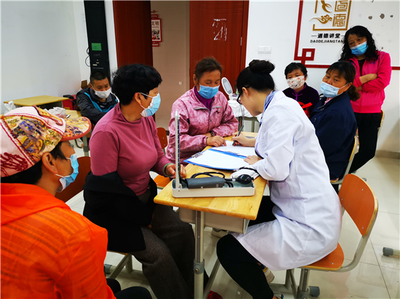 医疗服务进社区，健康推拿暖人心——记南京燕子矶街道下庙社区便民健康活动